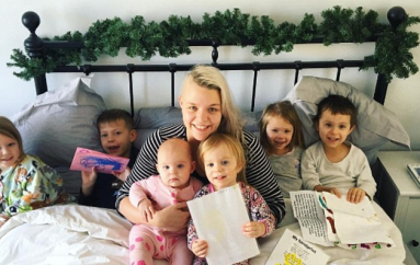 E rrallë, nëna me gjashtë fëmijë nën gjashtë vjeç