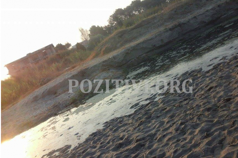 Pushuesit bëjnë “kërdinë” në Durrës, i mbyllën gropën Bashkisë