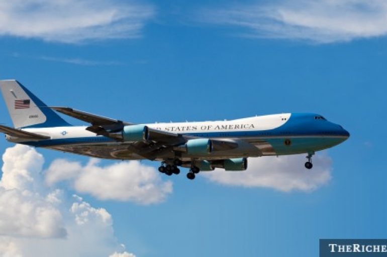 Greqia ndihmon Shqipërinë, nisen avionë nga Korfuzi për shuarjen e zjarreve