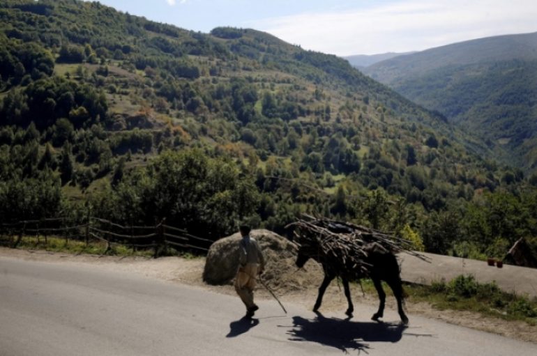 Gazetari anglez zgjedh Shqipërinë për pushime: Provojeni nuk do pendoheni