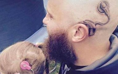 Dashuria e babait për vajzën s’ka kufij