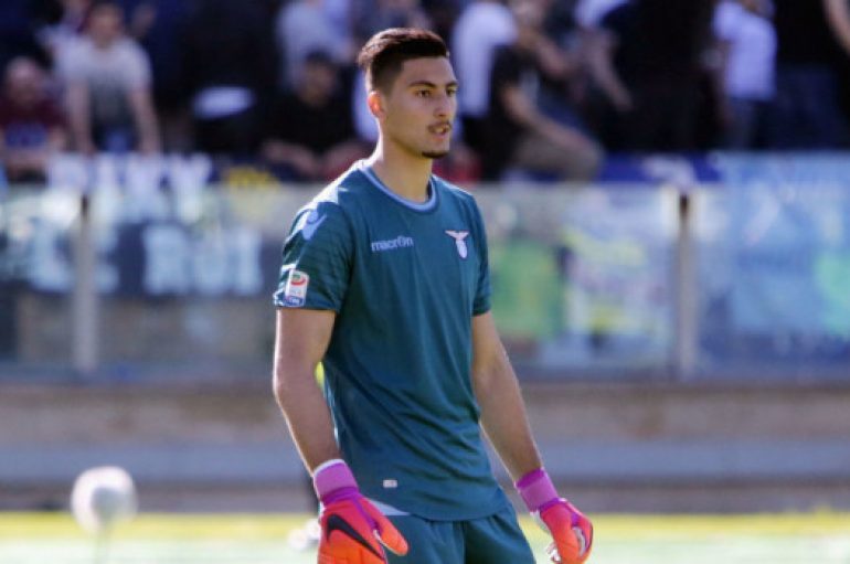 Mediat italiane ngrenë në “qiell” portierin shqiptar për fitoren 4-1 ndaj Milanit