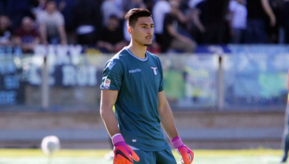 Mediat italiane ngrenë në “qiell” portierin shqiptar për fitoren 4-1 ndaj Milanit