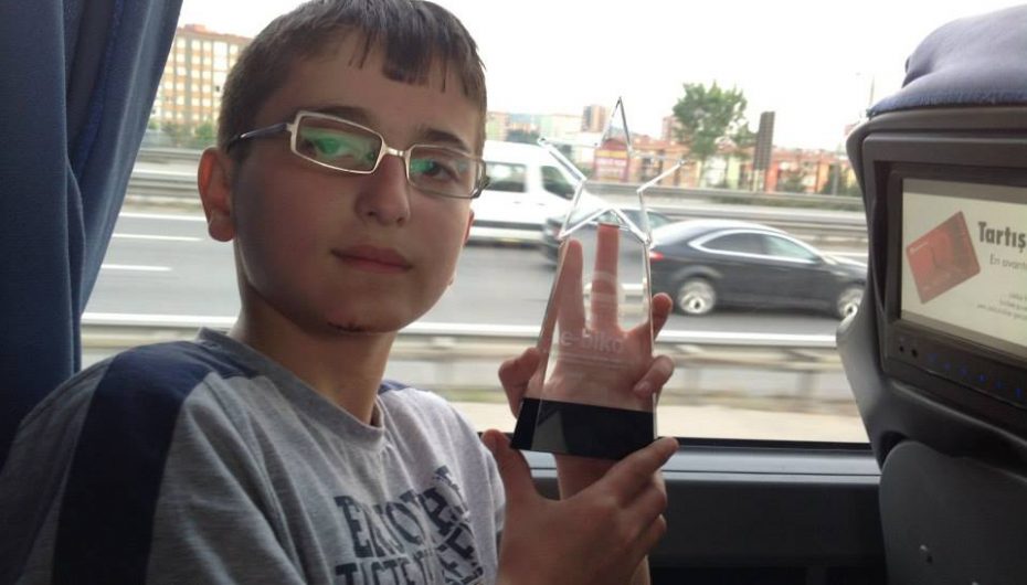 Një Mark Zuckemberg i ri në Paskuqan