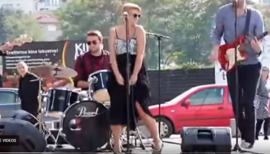 Rrëfimet e së dielës me zërin e artistëve botërorë