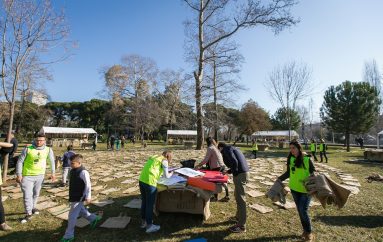 Qeset plastike, ky shtet dënon me burg përdorimin e tyre