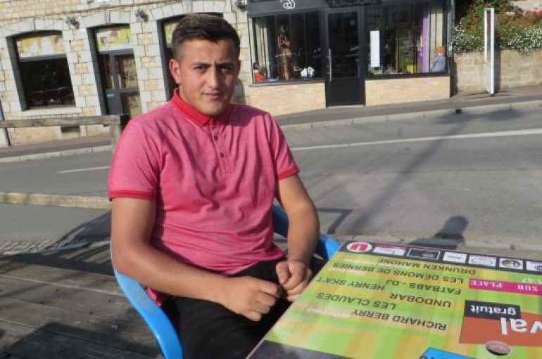 Emigroi në adoleshencë pasi i vdiq babai, si i ndryshoi fati të riut shqiptar në Francë