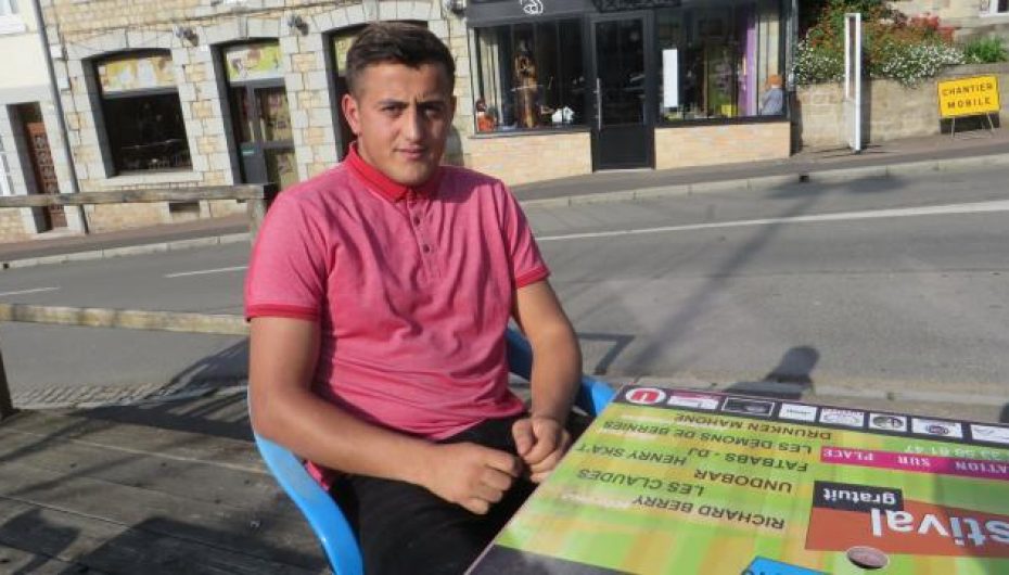 Emigroi në adoleshencë pasi i vdiq babai, si i ndryshoi fati të riut shqiptar në Francë