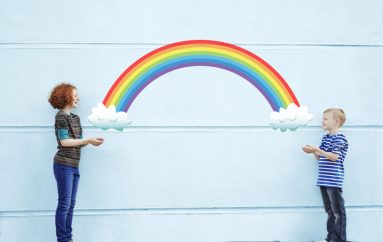 Si të rritësh fëmijë të dashur dhe të mirë