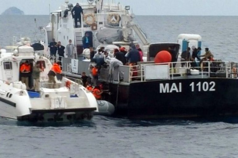 Forcat shqiptare shpëtojnë 115 sirianë, mes tyre 45 fëmijë