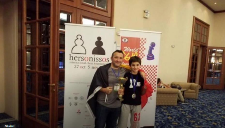 14 vjeçari shqiptar shpallet kampion bote në shah
