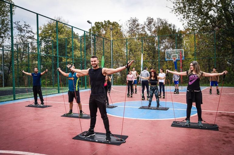 Gjimnastikë në natyrë