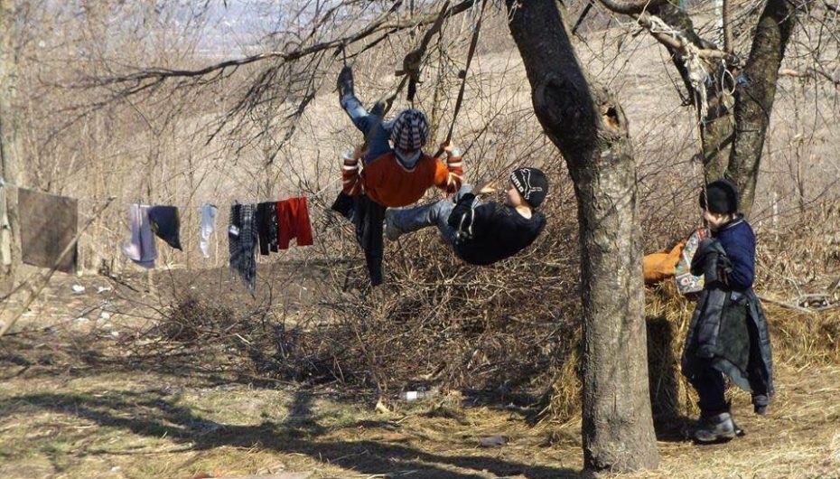 Lumturia vjen nga gjërat e thjeshta… edhe në fshat!