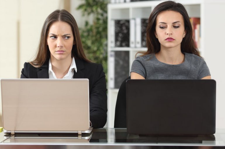 Si të merreni vesh me një bashkëpunëtor që nuk ju pëlqen