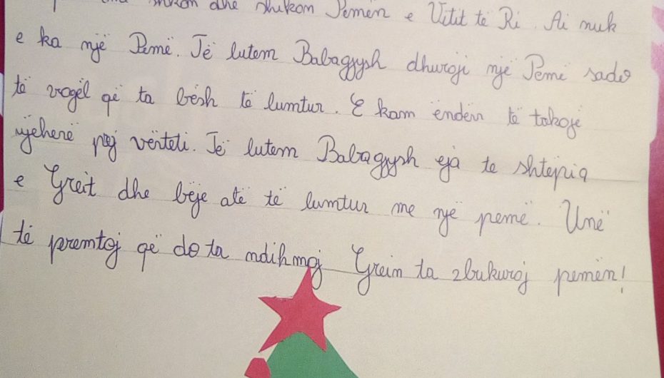 I dërgon letër babagjyshit, dëshira e të voglës është kaq humane  