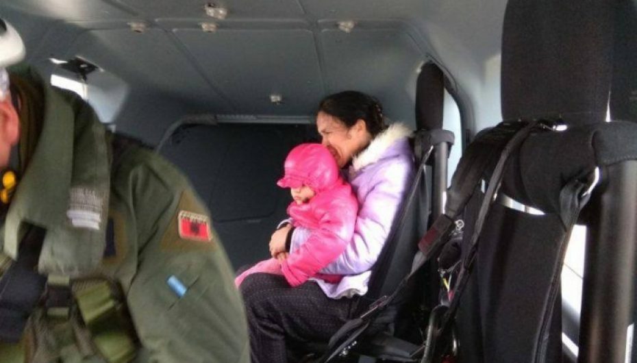 Kur triumfon mbi pushtetin e ujit, momente të vështira por emocionuese nga përmbytjet