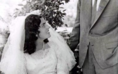 Vajza publikon letrat e rralla romantike që Agolli i dërgoi të shoqes pas celebrimit në dimrin e ashpër