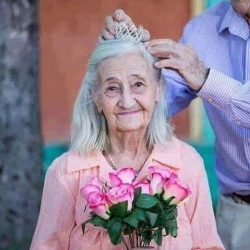 26231356_1547912711944109_1198327641835188812_n