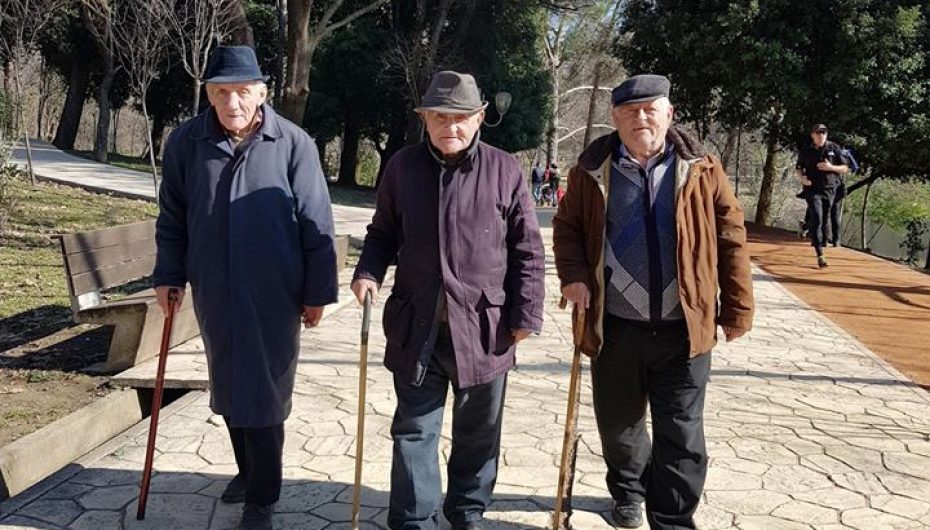 Një shëtitje nën rrezet e ngrohta të diellit!