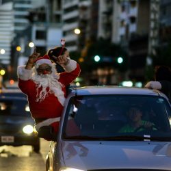 5a3a7fd7150000144449cb64