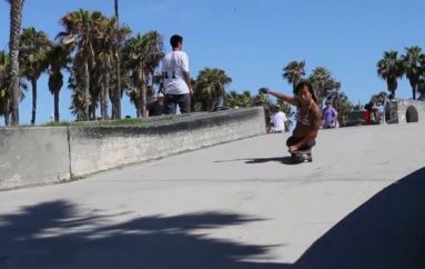 Edhe pse lindi pa këmbë ëndrrat po i realizon