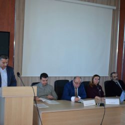 da9f6562-4104-49e8-96fa-6ccf30ecdab2