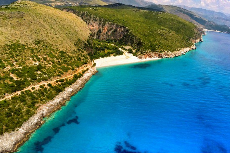 Turizmi shqiptar “thith” vendet skandinave