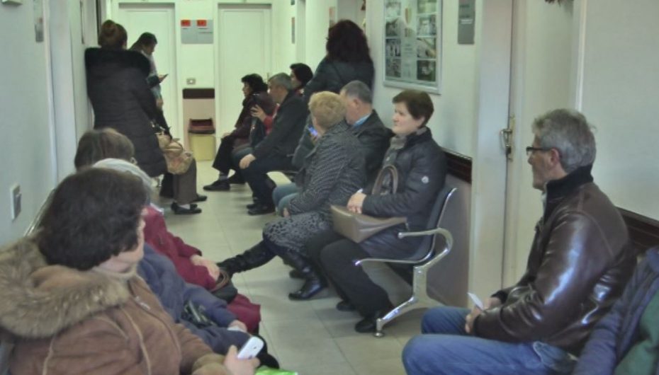 Shmangni tragjeditë, ndiqni këshillat për një dimër pa viruse