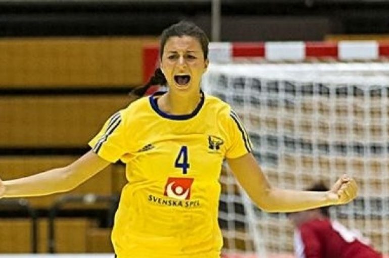 Hendbollistja shqiptare lë Suedinë për Kosovën