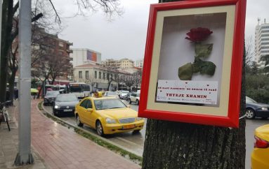 “Në rast dashurie me shikim të parë thyeje xhamin”