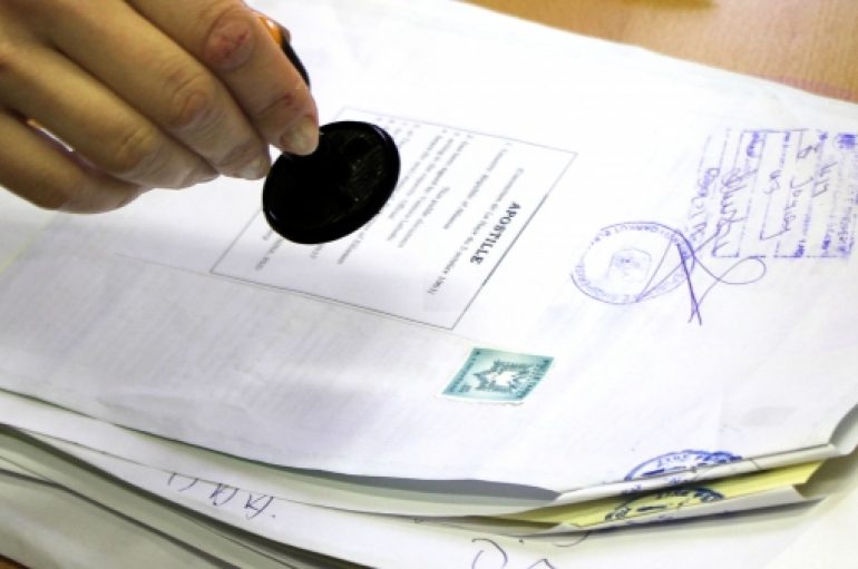 Greqia njeh Vulën Apostile të Shqipërisë