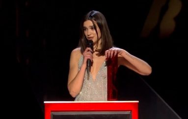 Këngëtarja shqiptare shpallet “Artistja më e mirë femër” në BRIT Awards