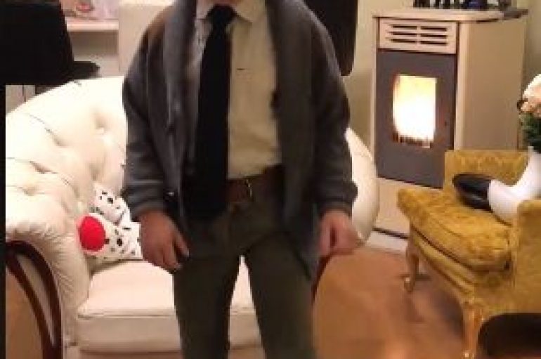 Djali 5 vjeçar i artistit shqiptar një talent i vërtetë