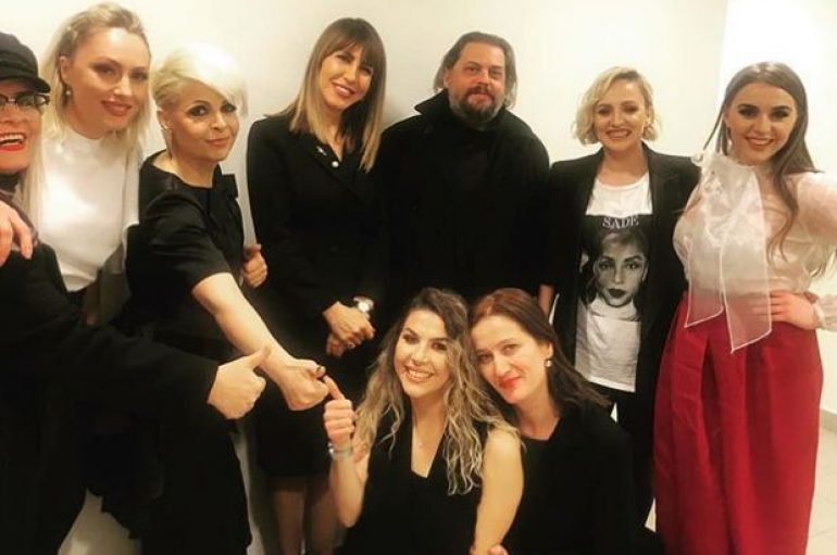 “Ende ka jetë”, letra e vajzës së dhunuar përlot sallën