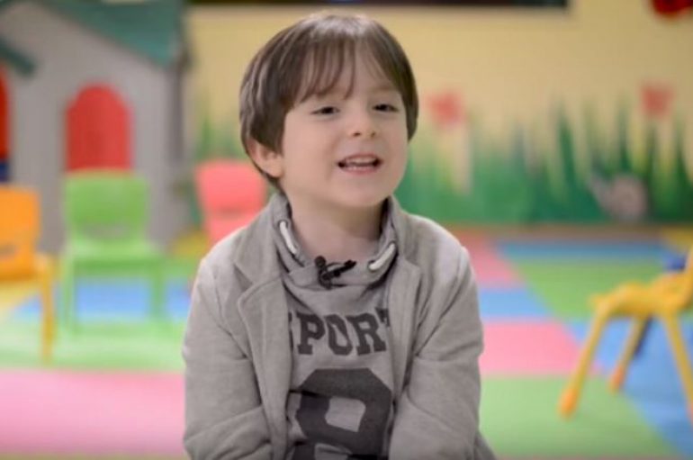 “Dashuri e parë”, të vegjlit kanë përgjigje për gjithçka… edhe kur do martohen