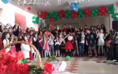 Si u festua 7 marsi në shkollë