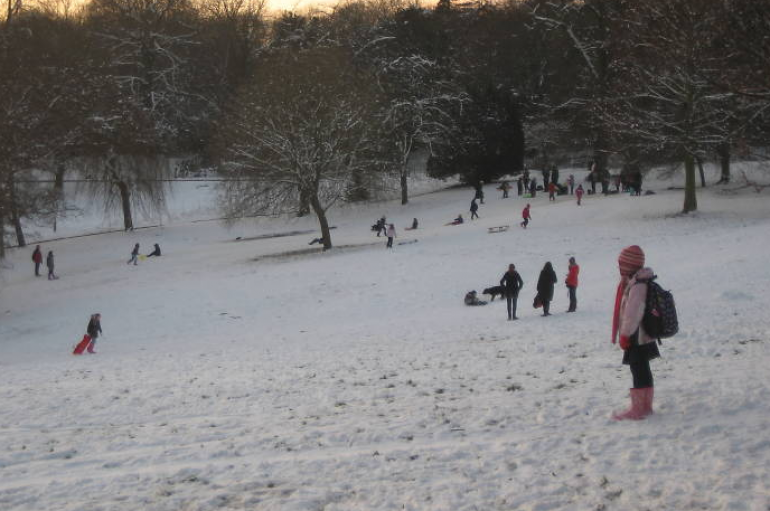 Gjërat më të mira që mund të bëni kur bie borë