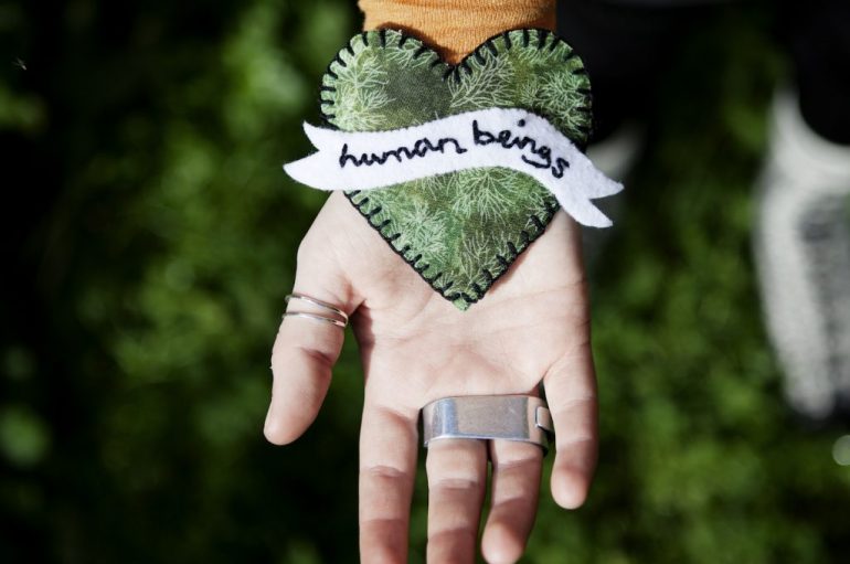 ‘Pse protesta nuk duhet të jetë e zhurmshme dhe e dhunshme”