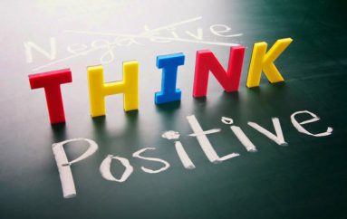 Zgjidhni sukses me mendime pozitive