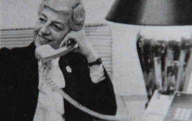 Imitoi shefin e saj për 67 vjet, sekretarja trondit me pasurinë sekrete