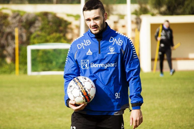 Mesfushori i kombëtares shqiptare firmos kontratë me Steaua Bukuresht