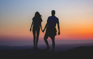 Muret ‘shemben’ kur dashuria të çon nga Serbia në Shqipëri