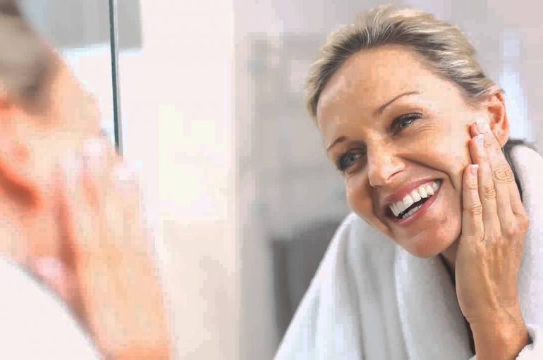 Çfarë bën serumi Vitaminë C për lëkurën tuaj?