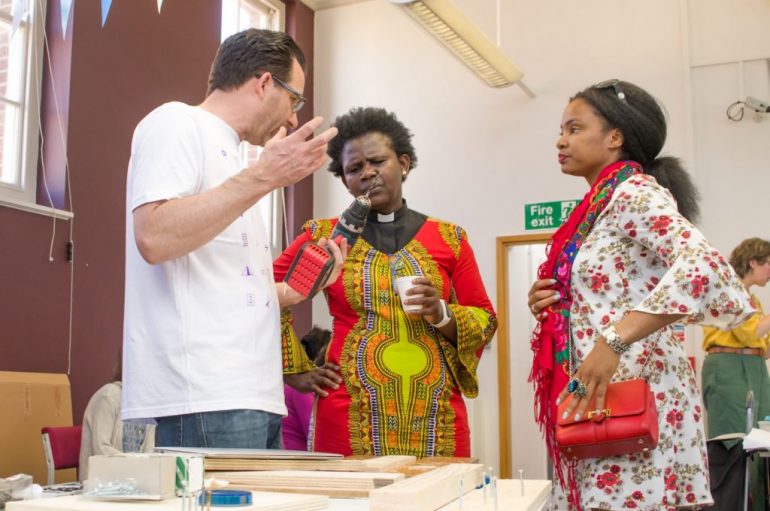 Biblioteka e plaçkava që huazon lirë për të gjitha komunitetet