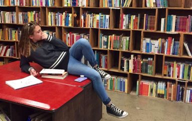 “Ne do të zbulojmë gjeniun brenda nesh kur të ndalojmë së përpjekuri për t’u përshtatur me modelet tona ose të njerëzve të tjerë”