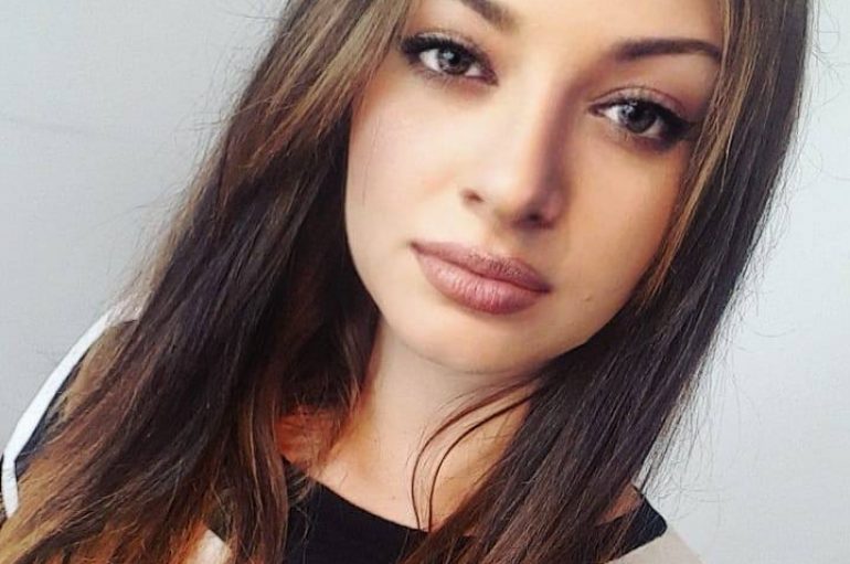 Thjesht, ji vetvetja!