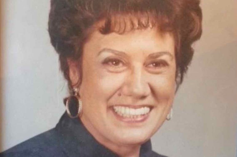 Mësuesja që do ëndërronte çdokush, u hap dyert studentëve edhe pas vdekjes