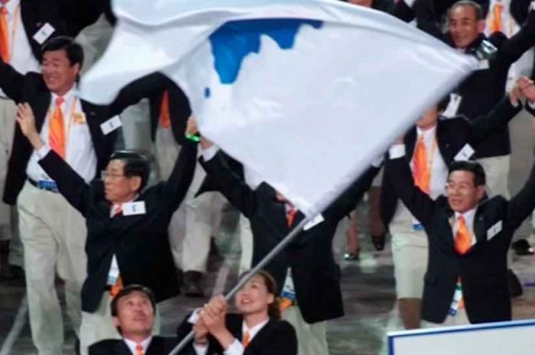 Ngjarje historike e diplomacisë ndërkombëtare, Trump presidenti i parë që takohet me kreun e Koresë së Veriut