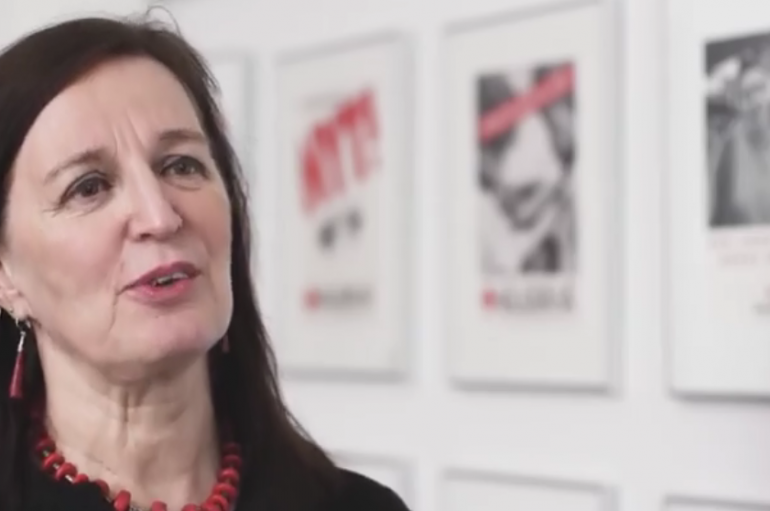 “Gratë dhe burrat rreth një tryeze sigurojnë që të gjithë të dëgjohen”