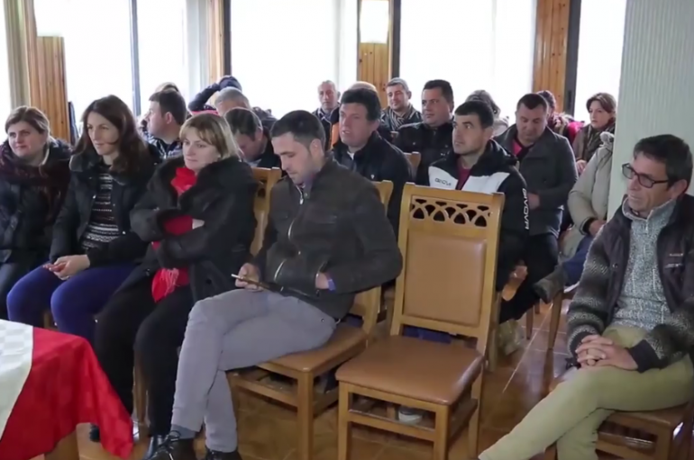 Pushtetari përballë kërkesave të qytetarit në Ndroq